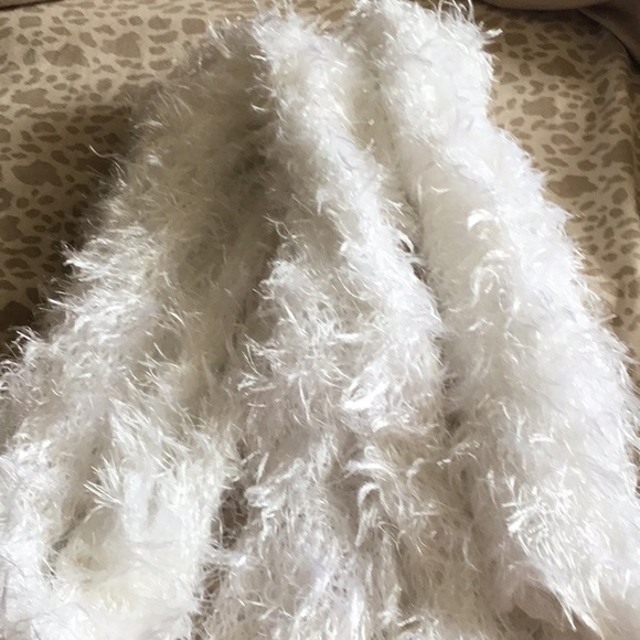 Long convertible scarf 4 items for $20❤️ - Picture 1 of 1